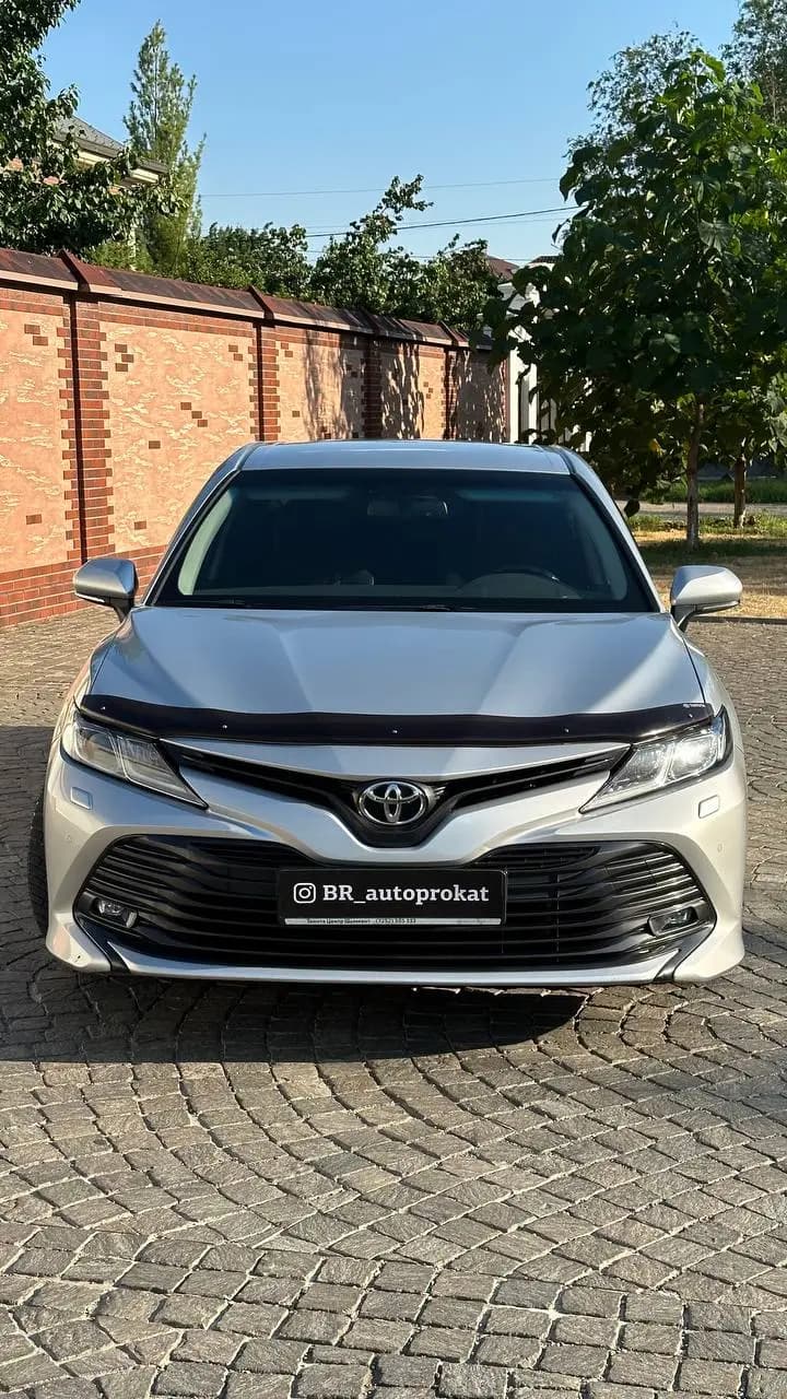 Toyota Camry 70 (серый) 2021 напрокат в Алматы — Sapary