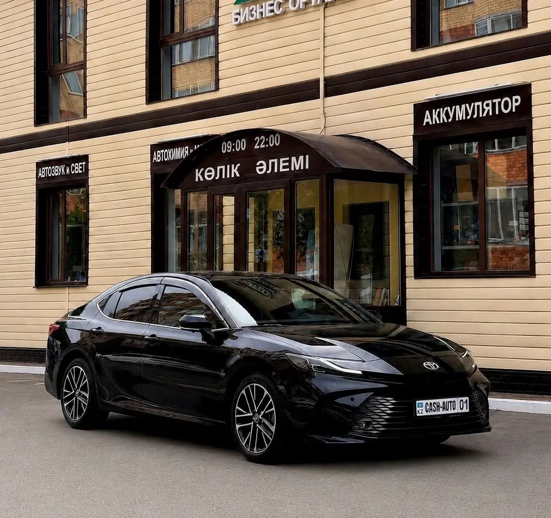 Toyota Camry 80 Luxe I 2025 напрокат в Астана — Sapary