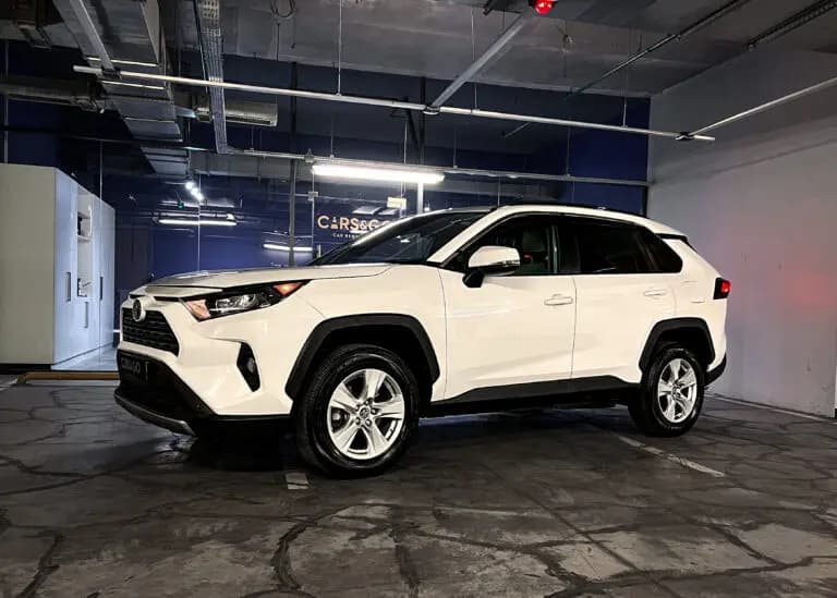 Toyota RAV 4 2019 напрокат в Алматы — Sapary
