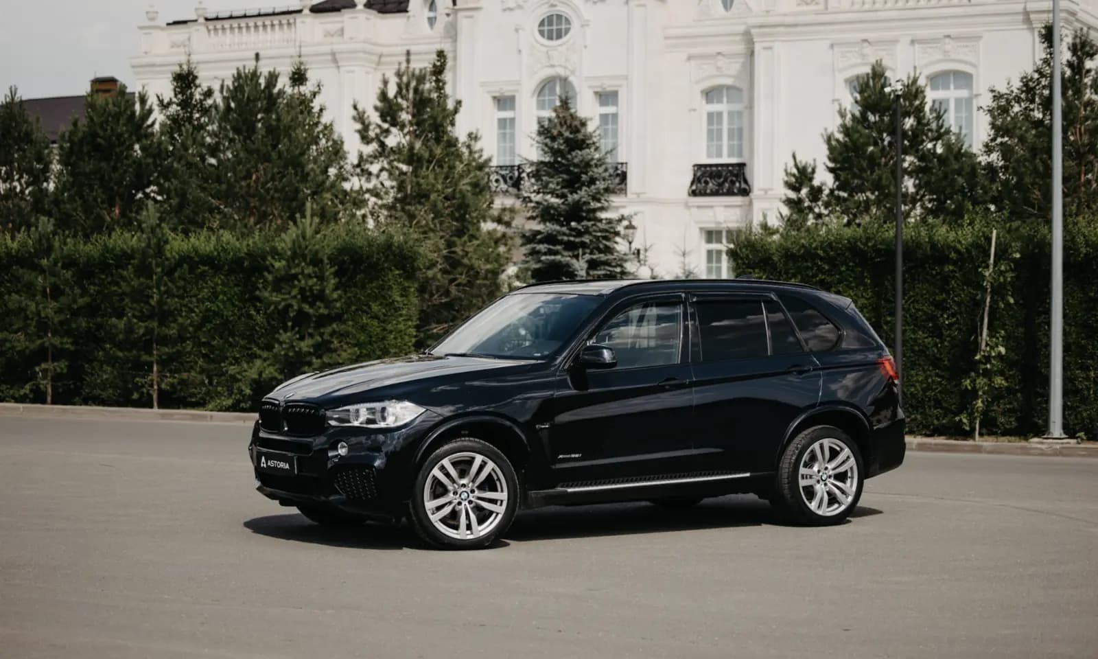 BMW X5 напрокат в Астана — Sapary