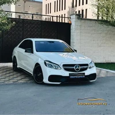 Mercedes-Benz W 212 E Class напрокат в Астана — Sapary